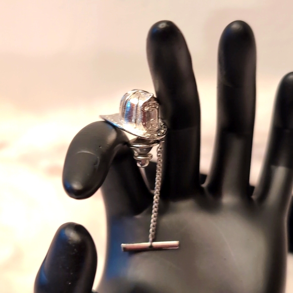 Silver Toned Firefighters Hat Tie Pin - Picture 4 of 12